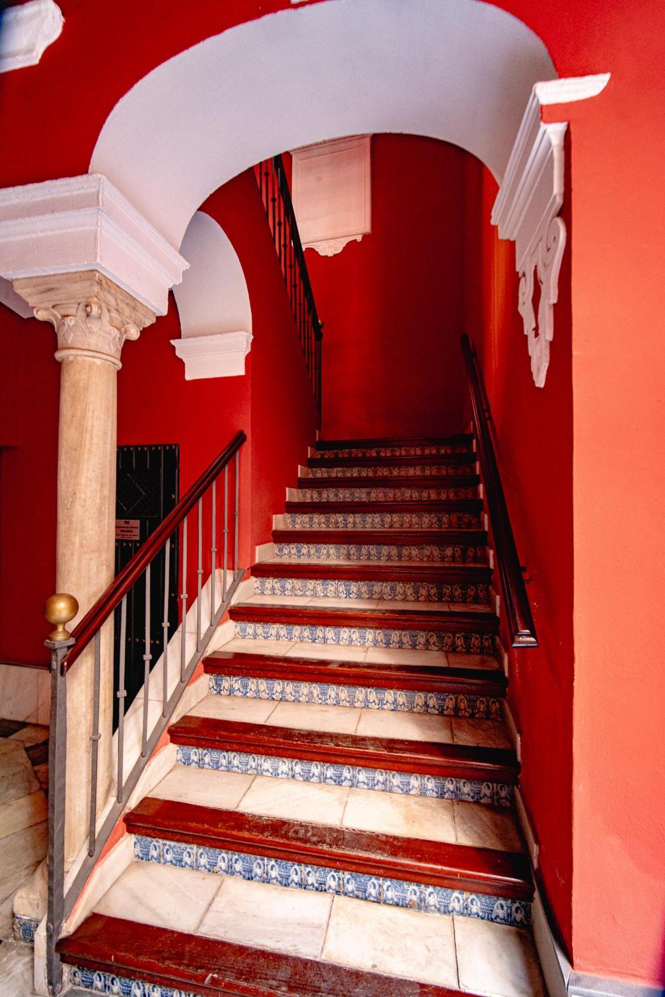 Casa Palacio Dona Guiomar Севилья Экстерьер фото